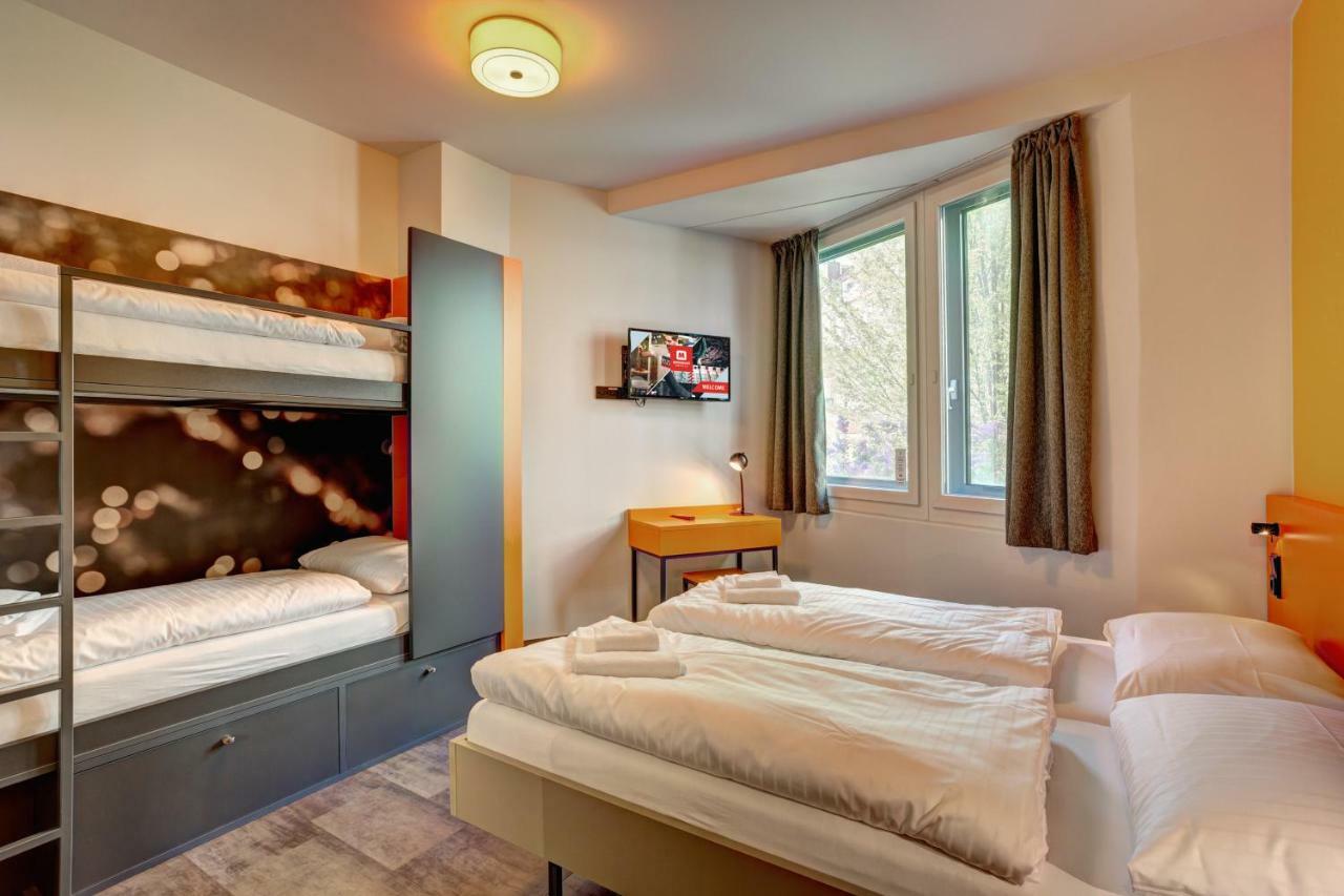 Meininger Hotel Muenchen Olympiapark Екстер'єр фото