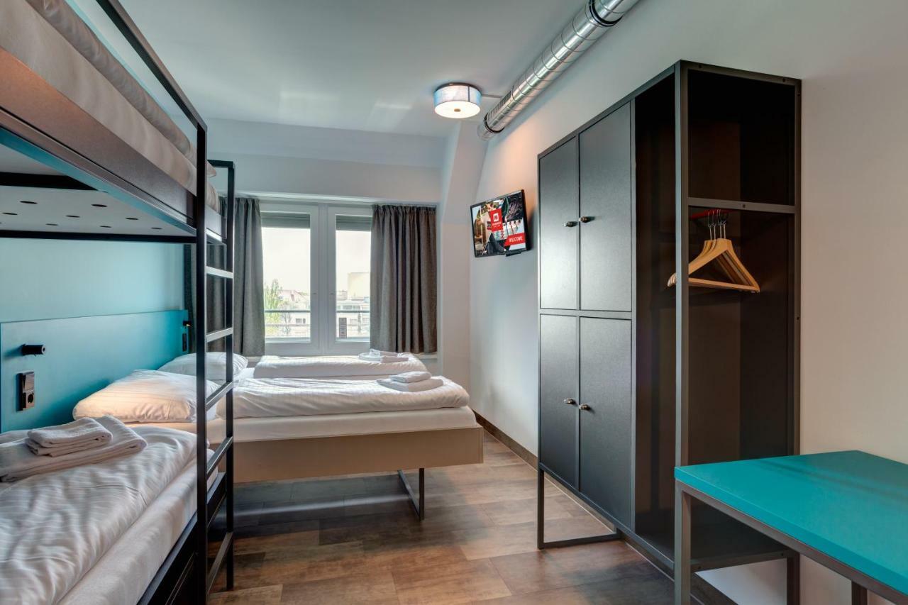Meininger Hotel Muenchen Olympiapark Екстер'єр фото