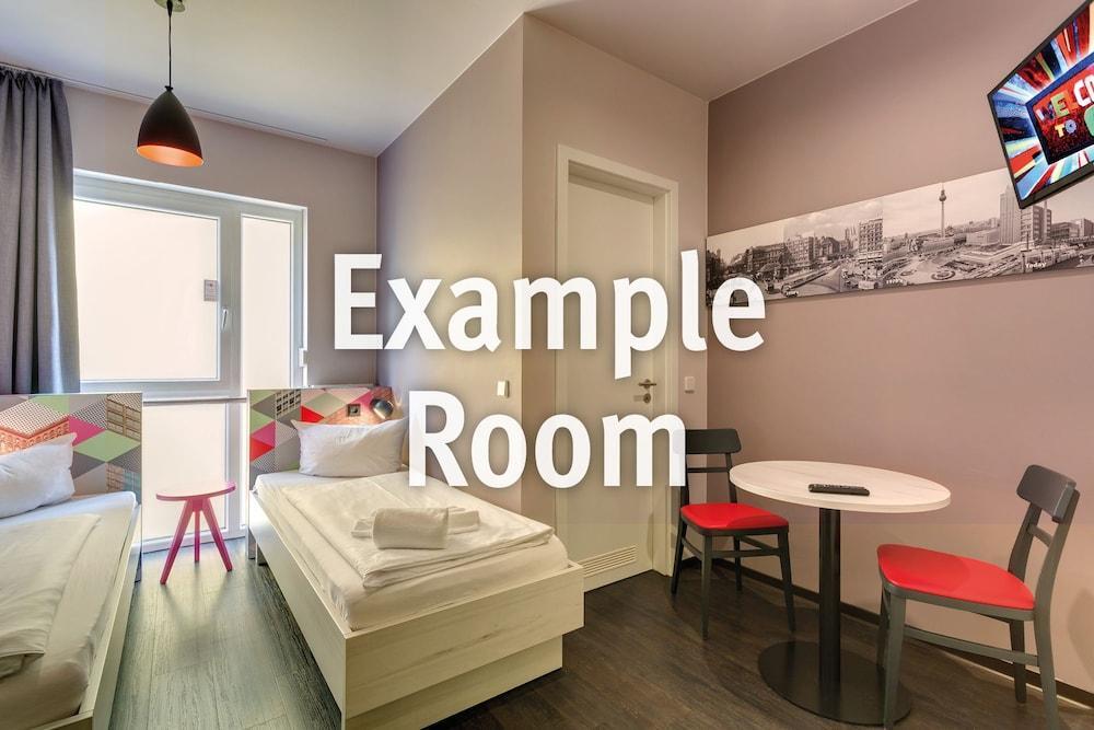 Meininger Hotel Muenchen Olympiapark Екстер'єр фото