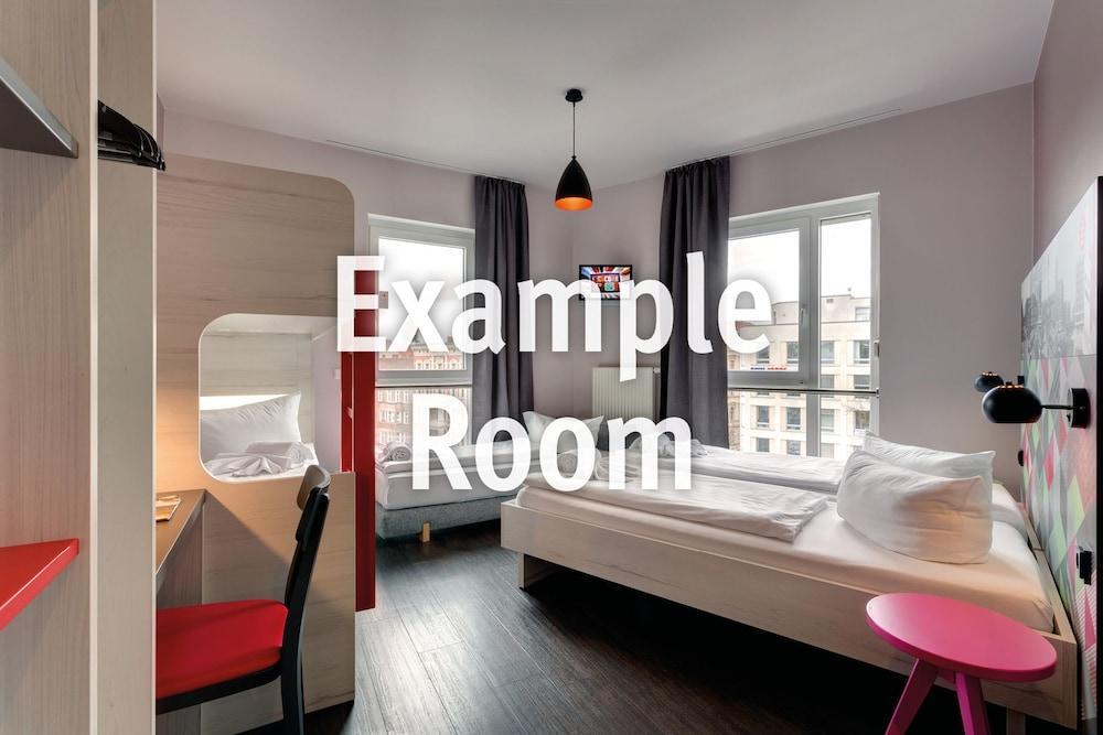 Meininger Hotel Muenchen Olympiapark Екстер'єр фото